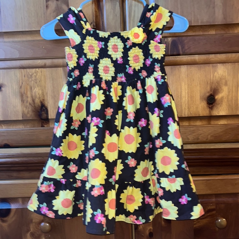 Gymboree Dress 🌻